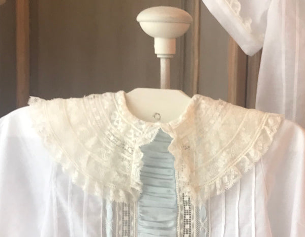 Lace Collar